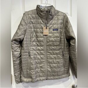 Patagonia Women’s Small Nano Puff Insulated Jacket Seabird Grey Tan Puffy NWT